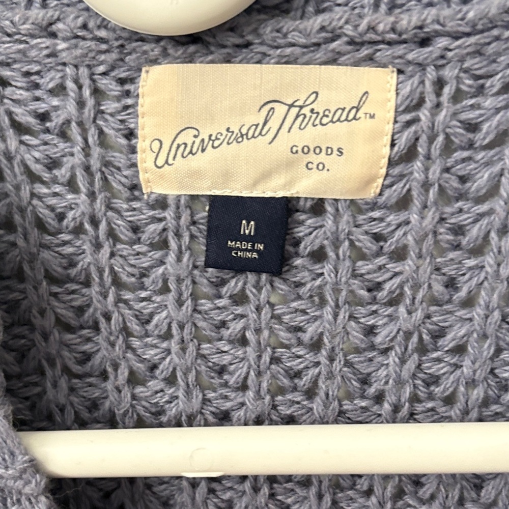Universal thread crochet sweater - Picture 2 of 4